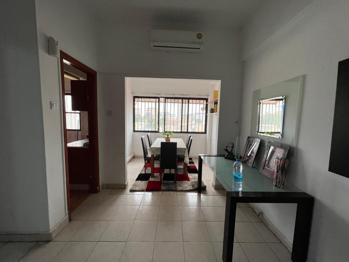 Ferienwohnung Africa Em Zona Comercial De Luanda Exterior foto