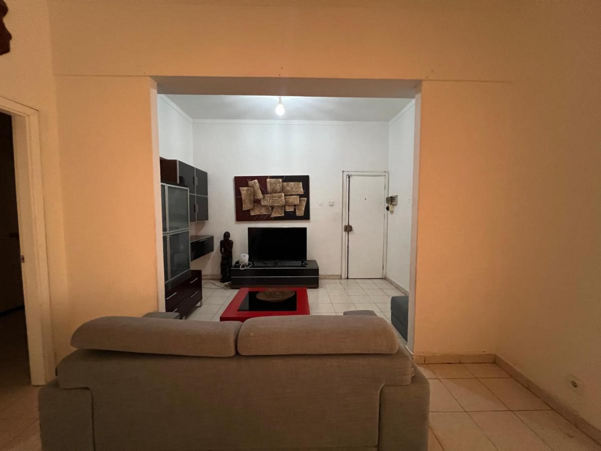 Ferienwohnung Africa Em Zona Comercial De Luanda Exterior foto